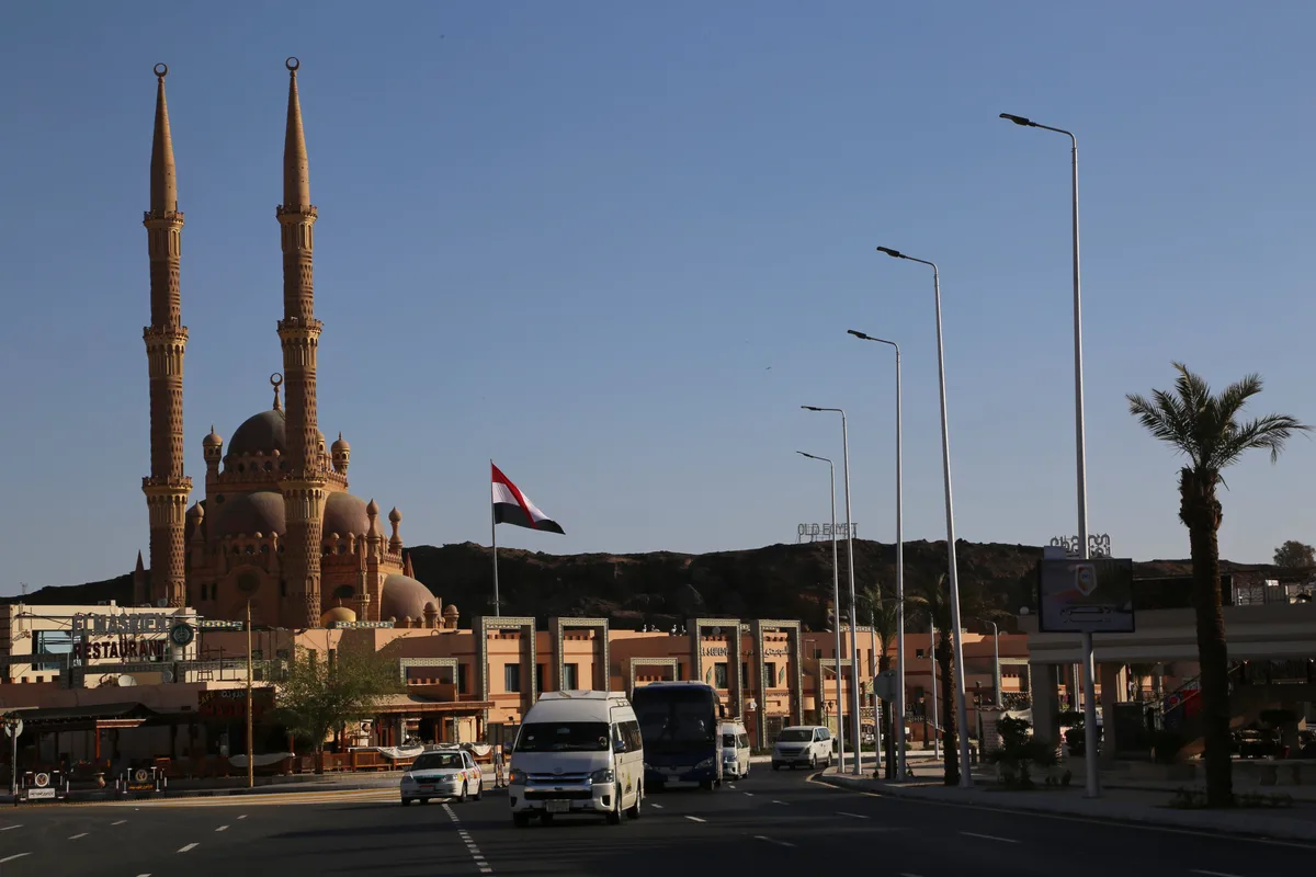Al menos 16 muertos en un accidente de autobús en el sur de Egipto