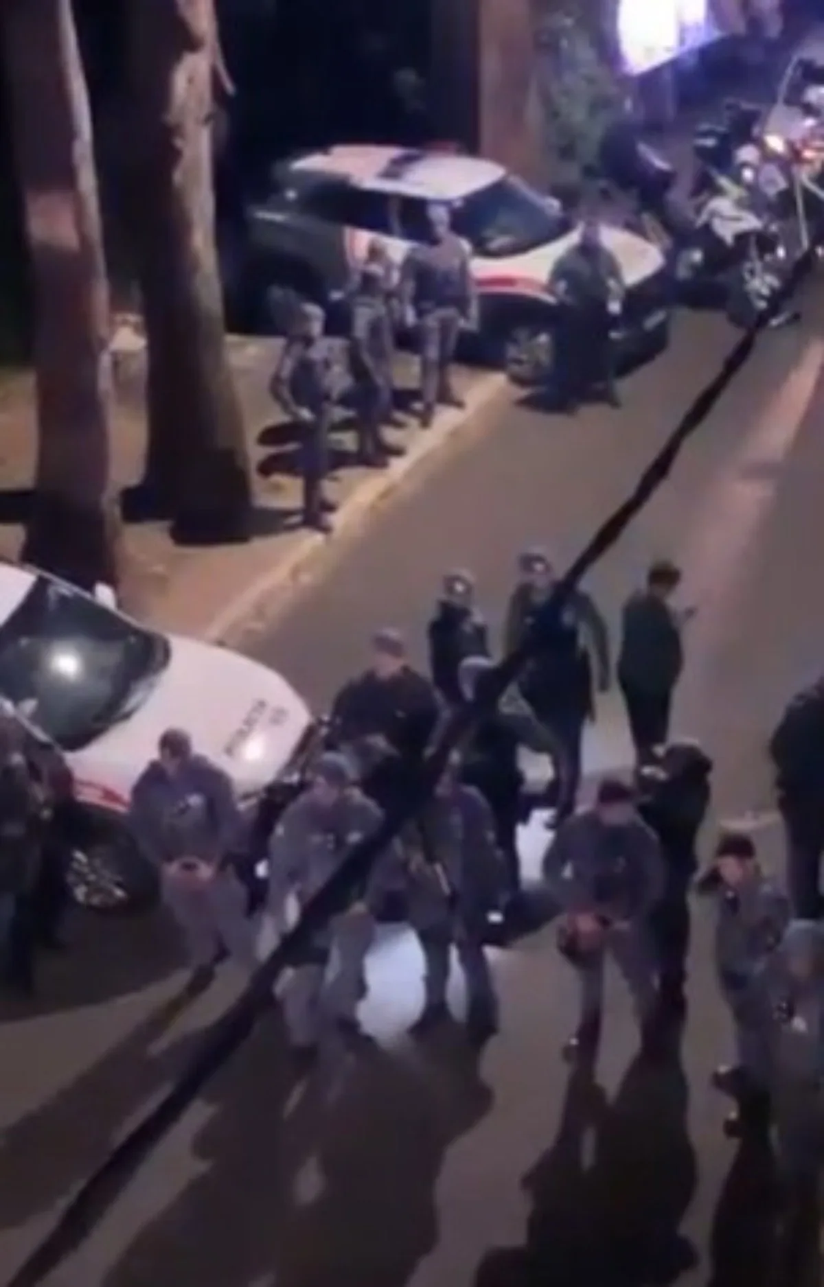 Homem é baleado na perna por PM durante abordagem na Zona Sul de SP