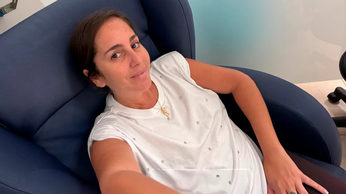 Anabel Pantoja, muy preocupada por su estado de salud, lanza un desesperado mensaje: "Me hace vomitar"