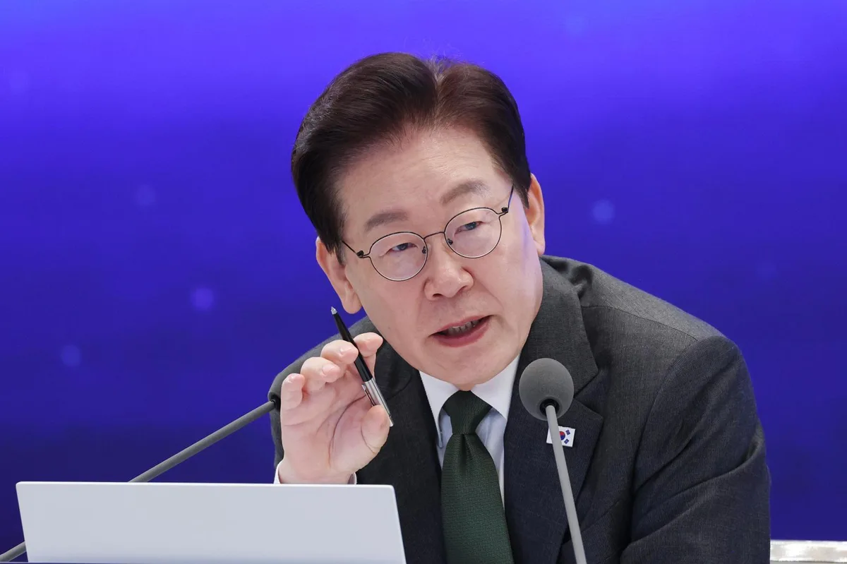 李 “해외 숨는다고 법 심판 못 피해…끝까지 추적해 송환”