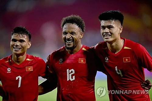 김상식호 베트남, 현대컵 결승 진출…말레이시아 합계 4-0 완파