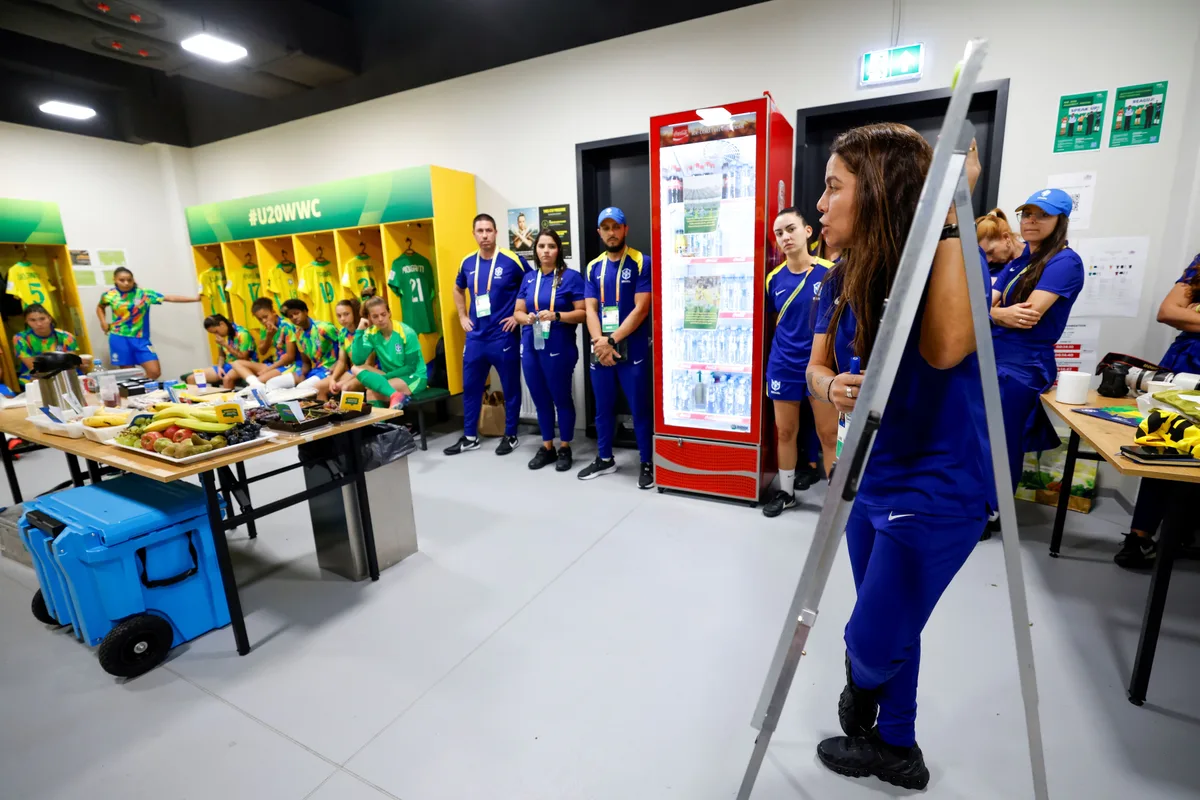 Copa Feminina Sub-20 é a primeira com nova regra da Fifa sobre mulheres na comissão técnica