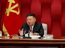 Vorfahren werden getilgt: Studie: Kim Jong Un treibt sein Machtmonopol auf die Spitze