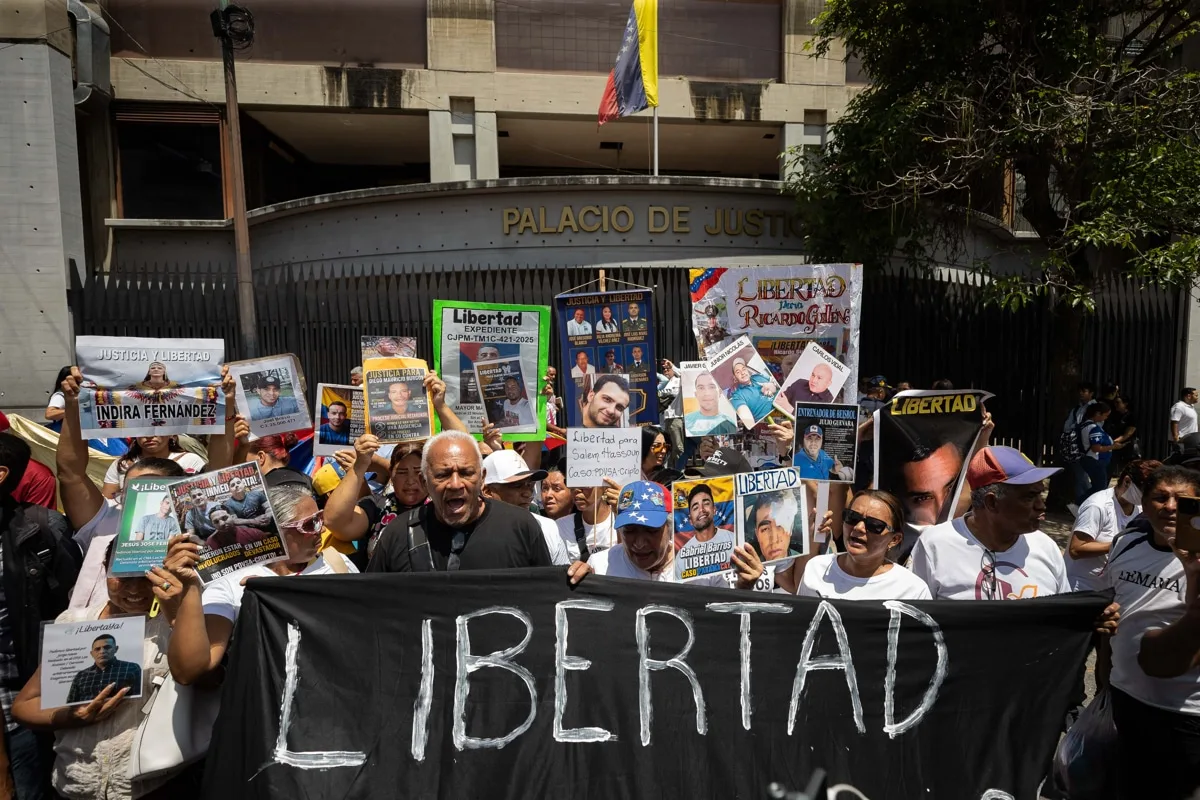 ONG exige medidas ante retardo procesal en casos de presos políticos