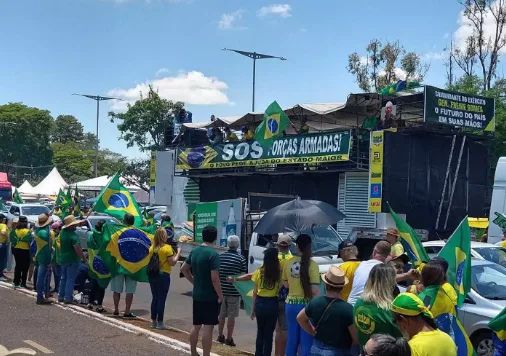 Após bancar acampamento, pecuarista doa para Contar