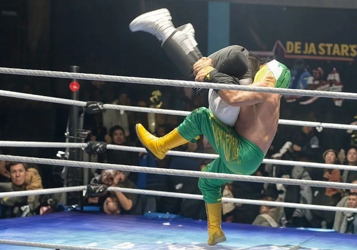 Muere un árbitro de lucha libre al que le rompieron el cuello con una llave ilegal en pleno combate