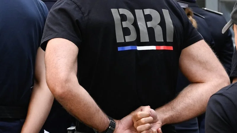 "Saisie majeure": plus d'une demi-tonne de cocaïne saisie dans un véhicule en Côte-d'Or, deux hommes mis en examen