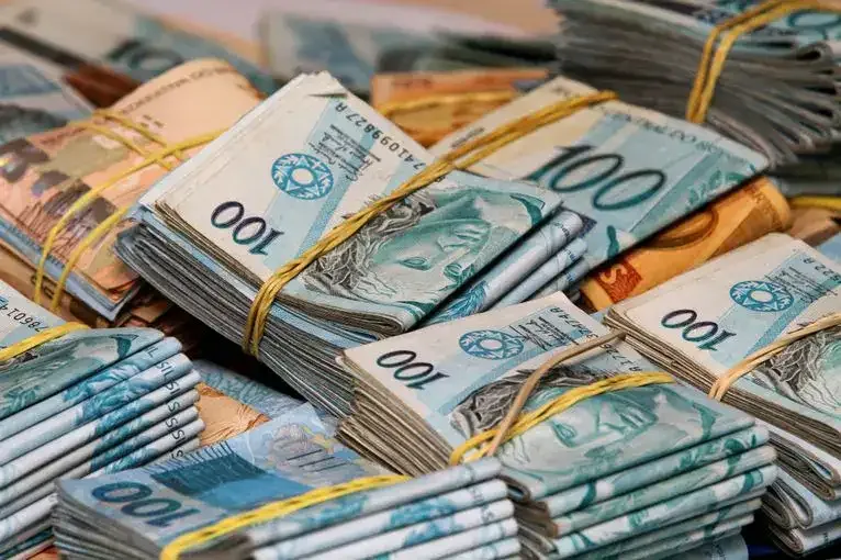 Rio Branco remaneja R$ 7,6 milhões para despesas com pessoal e educação