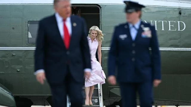 Natalie Harp: Sie schreibt Trump: »Du bist das Einzige, was mir wichtig ist«