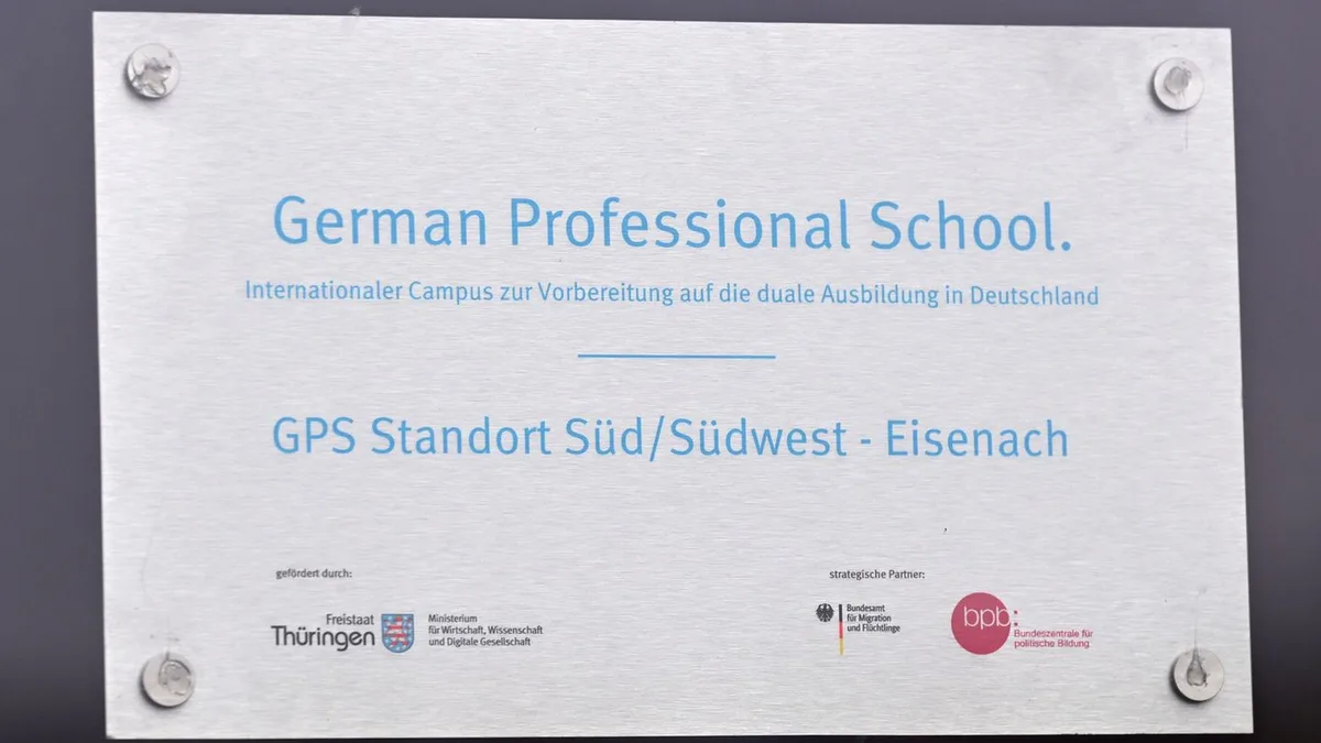 Migration: Spezialschule für junge Ausländer ändert ihr Profil