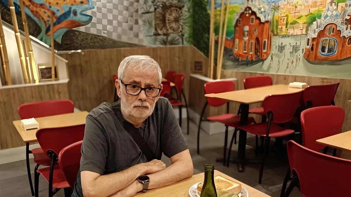 De charcutero a escritor tras ser diagnosticado de párkinson a los 50 años: “Decidí vivir intensamente en vez de llorar por los rincones”
