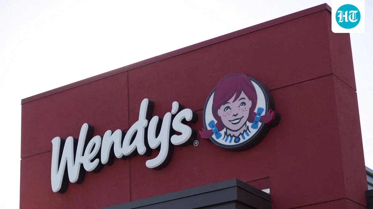 Wendy’s stock falls 3.58% after franchisee bankruptcy: Why WEN is near a 52-week low