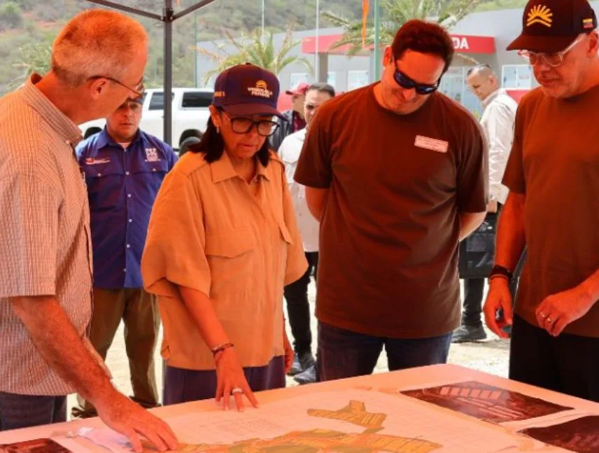 Construyen 1.000 viviendas para damnificados en Ciudad Caribia