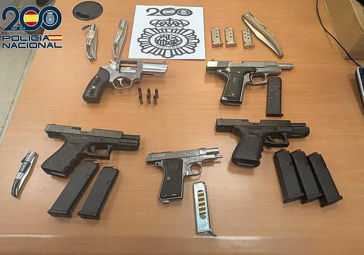 Una pelea multitudinaria en Tetuán acaba con 13 detenidos y cinco pistolas intervenidas