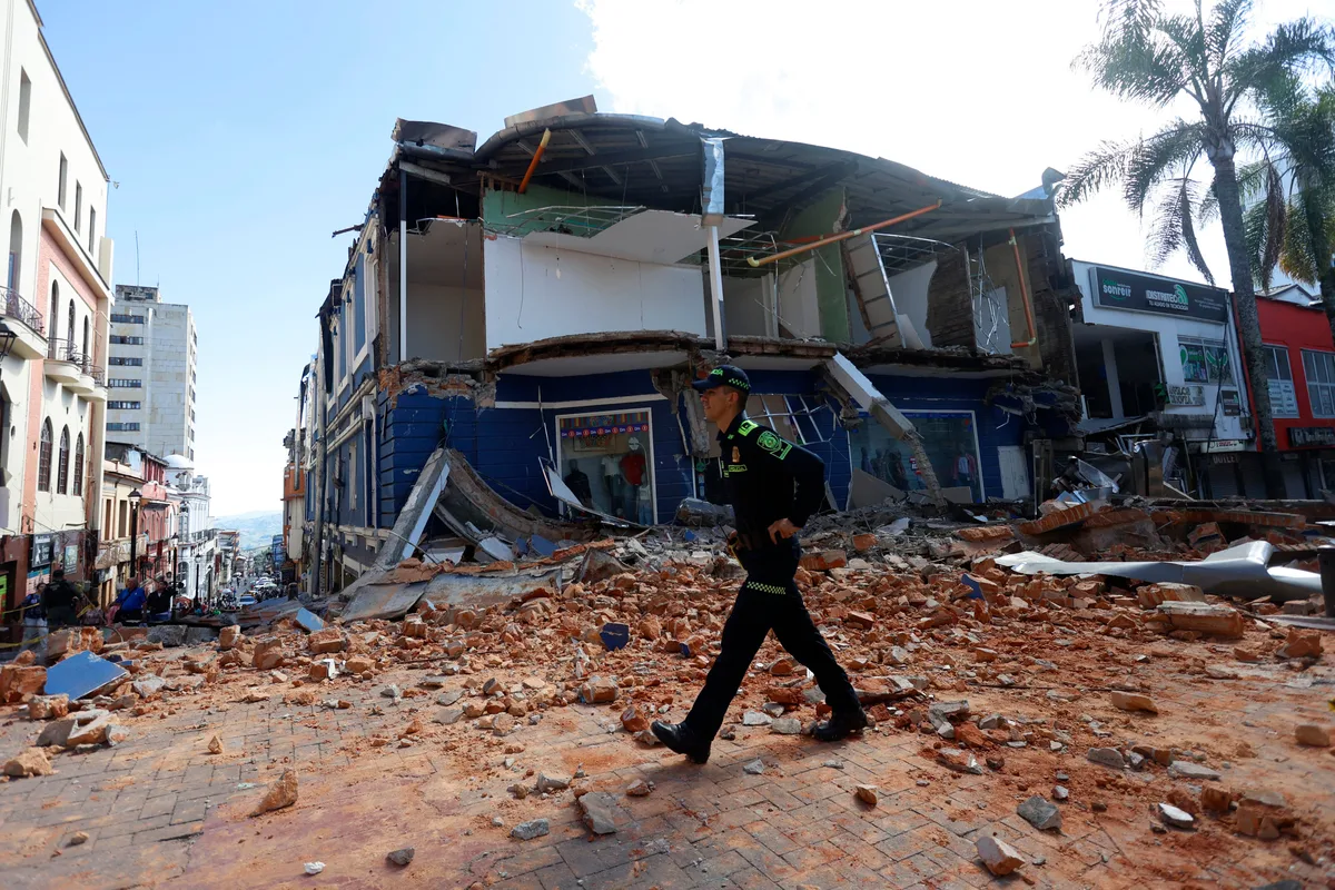 Proponen habilitar escuelas y centros deportivos para los damnificados por el terremoto en Panamá