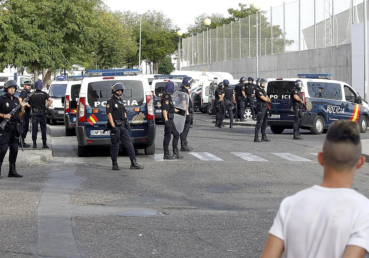 Un tiroteo en Las Palmeras deja un herido, trasladado al Reina Sofía