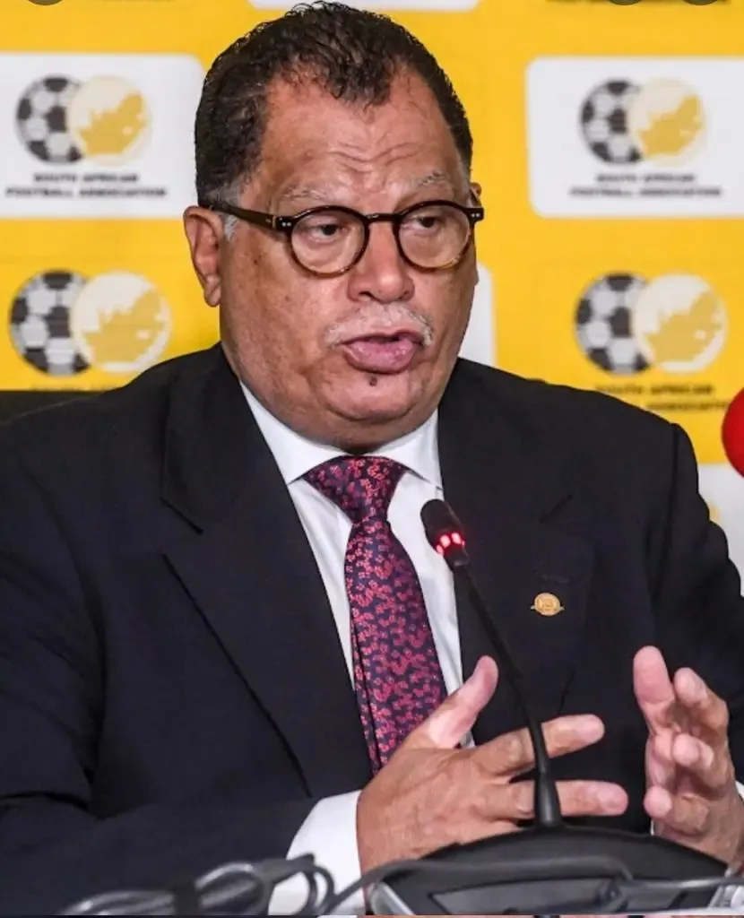 Danny Jordaan re-elected SAFA president in chaotic vote against Sandile Zungu