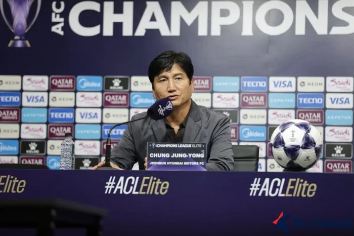 '갈길 바쁜데 한-일전이라 대충할 수도 없다' 비셀 고베와 ACLE 원정 맞대결! 전북 현대 정정용 감독 "자존심 대결, 총력전 위해 왔다"