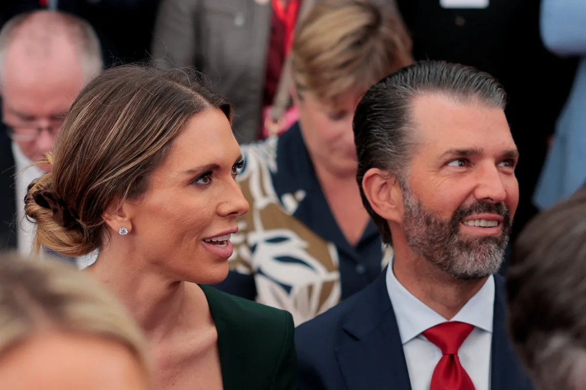 Filho de Trump admite que teve festas de casamento bancadas por oligarca russo