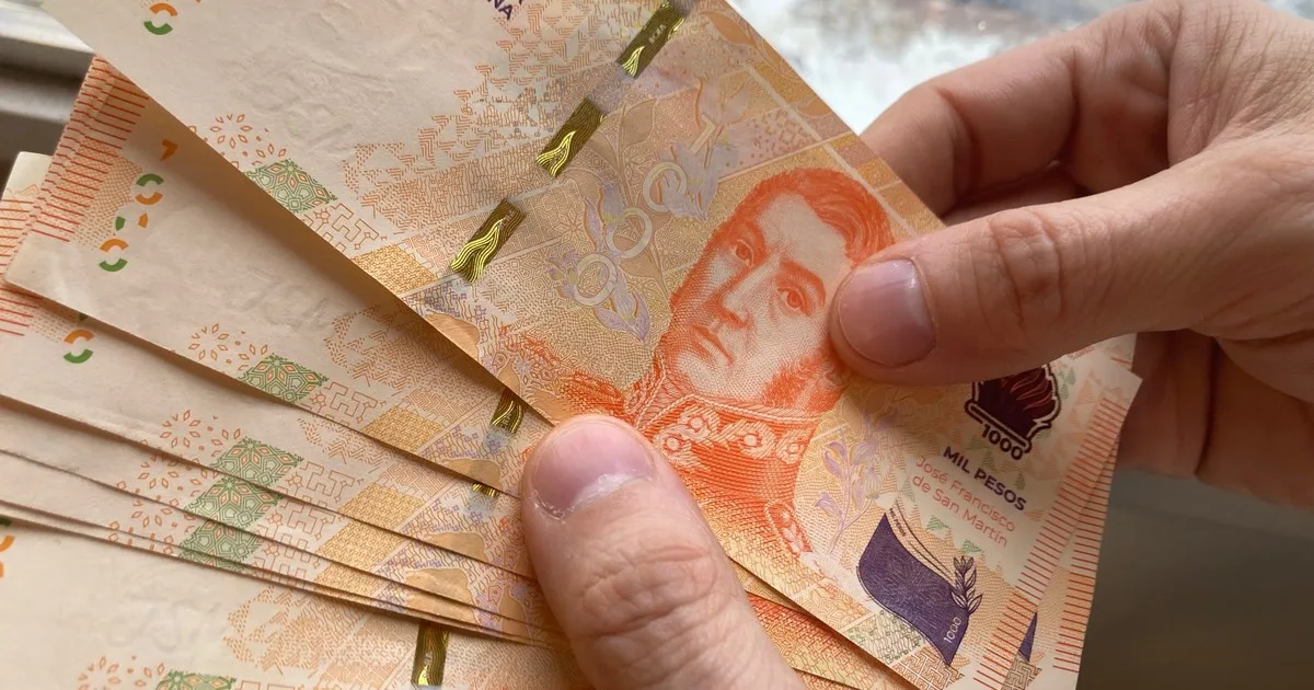 Pelea de bancos y casas de bolsa por captar los U$S 5.000 millones anuales del fondo para despidos