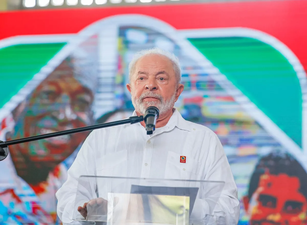 Retomado por Lula, Farmácia Popular tem 89% de aprovação, diz Atlas; programa corre risco com Flávio