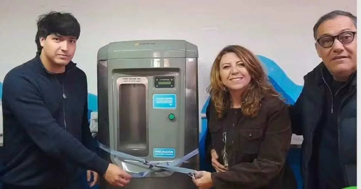 Esto es en Off | Entre la inauguración del termo y la extraña banca al sindicalista