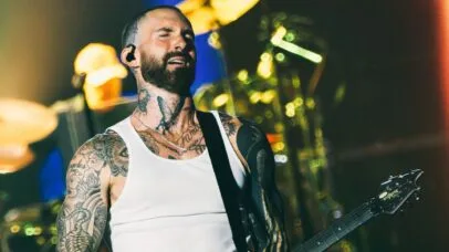 Maroon 5 agrada, mas não empolga no Rock in Rio com show calculado até demais