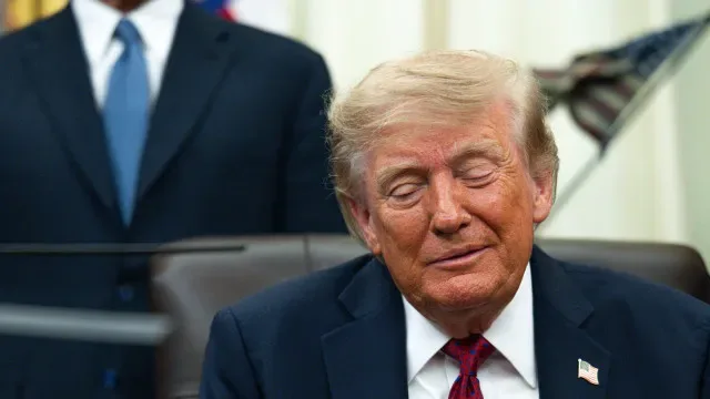 Trump ameaça Teerão com ataques "muito mais fortes" em caso de retaliação