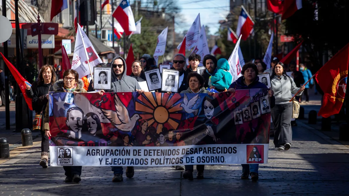 Près de 300 arrestations au Chili lors de manifestations pour l'anniversaire du coup d'État de Pinochet