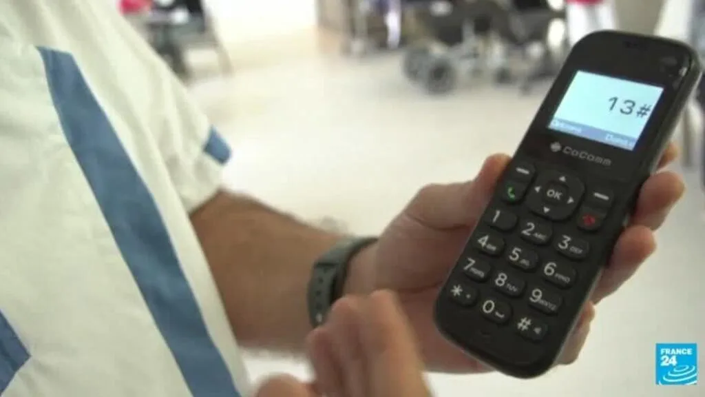 Maladie d'Alzheimer : des simulateurs de voix familières pour apaiser les patients