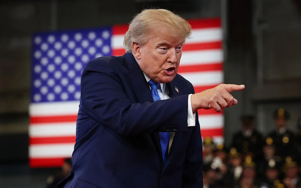 Как менялся рейтинг Трампа с начала второго срока. Инфографика