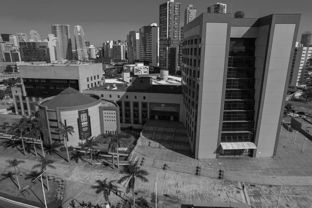 Os candidatos à Assembleia Legislativa do ES e o dever de estar perto do povo