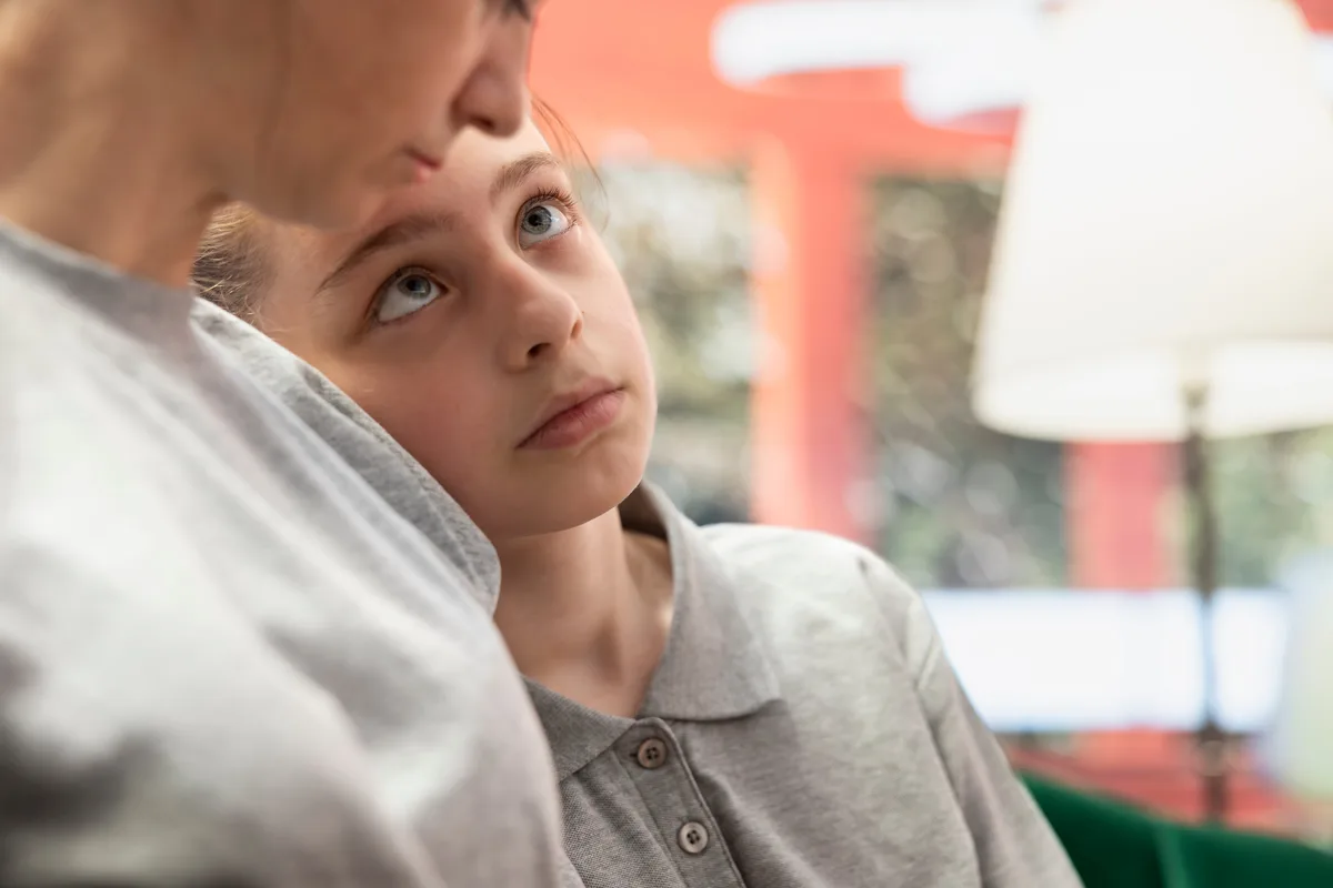 El “síndrome del impostor” en el día a día: por qué afecta más a las personas brillantes y cómo aprender a desactivarlo
