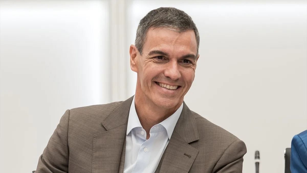 Pedro Sánchez, 54 años, sobre su infancia: "Soy hijo de clase media. Mi madre me tuvo a los 18 y mi padre tenía 20"