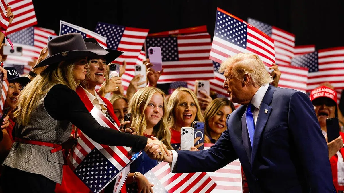 Fox News Poll: Cost-of-living concerns weigh on GOP in midterms