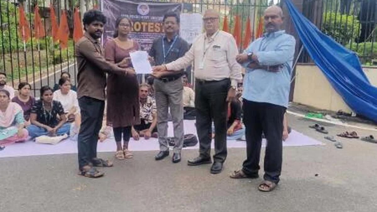 ABVP calls off agitation at Pondicherry University