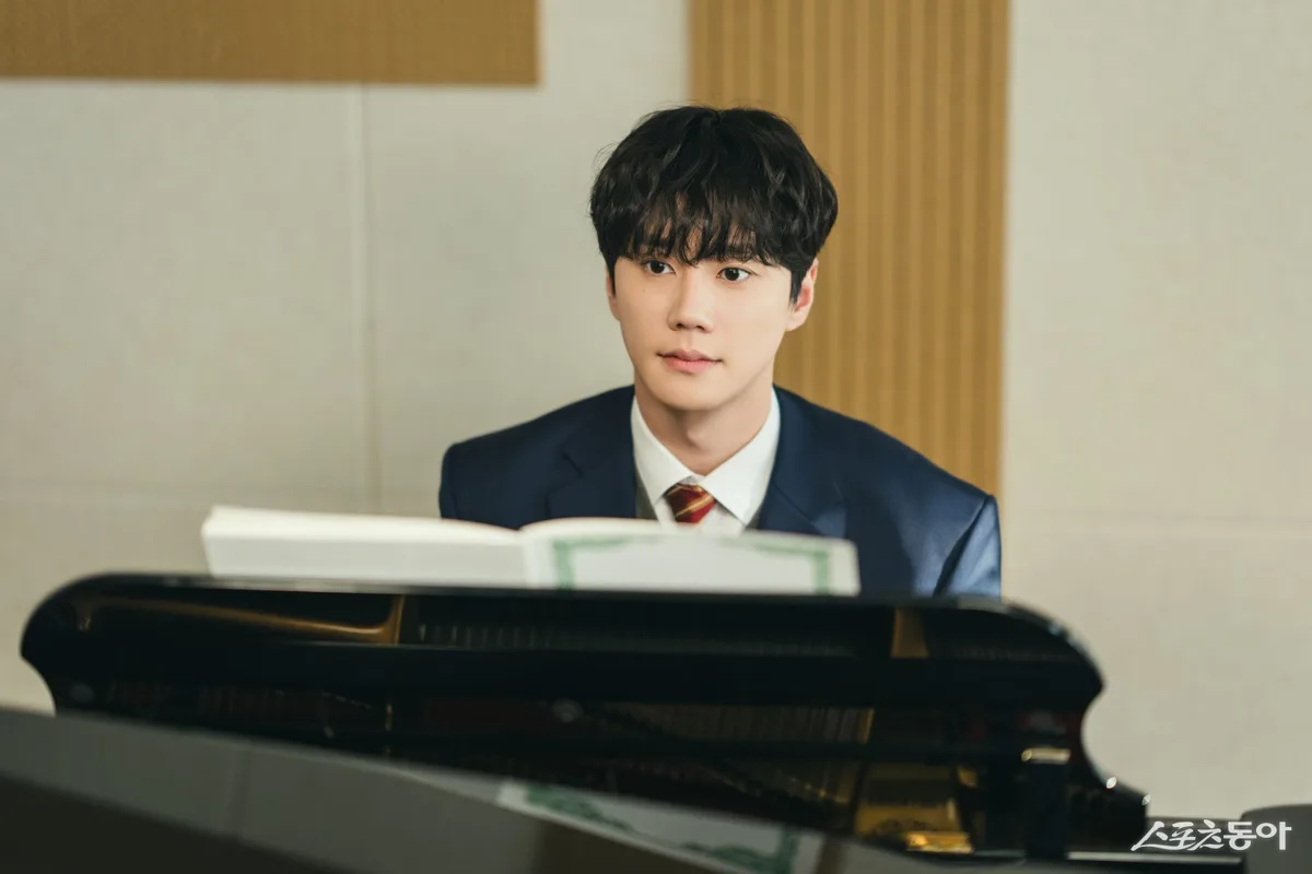 이준영 1위·송강 2위…‘포핸즈’, 공개 첫 주 화제성 정상
