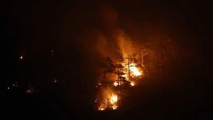En Espagne, un soldat meurt dans un vaste incendie en Aragon