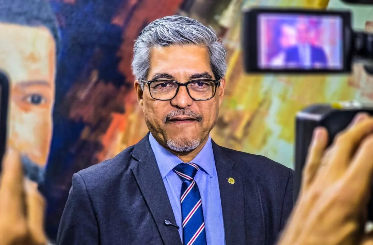 Sem dano ao erário: Edvaldo usa parecer do TCE para afastar ameaça de inelegibilidade