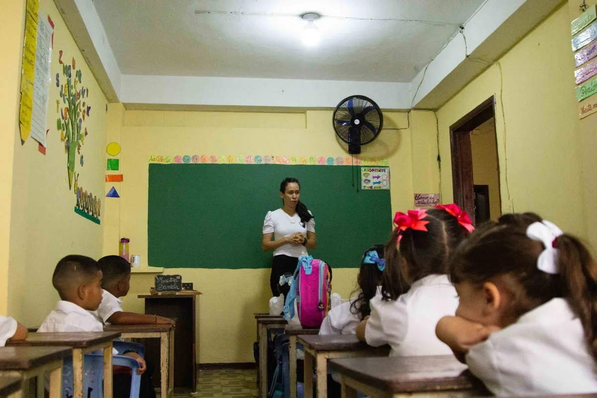 Colegios privados enfrentan el nuevo año escolar con daños por sismos, morosidad y cuotas congeladas