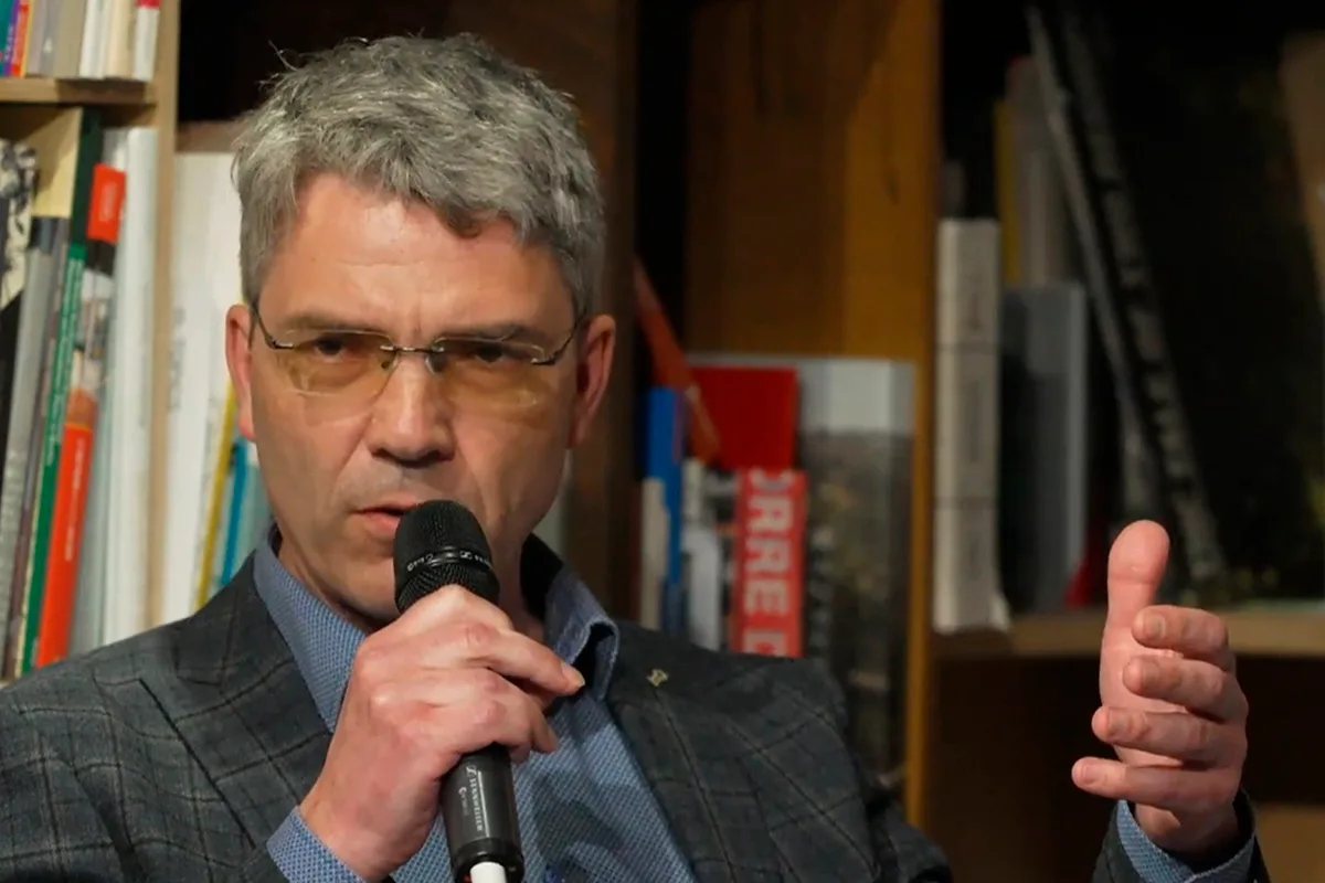 Konstantin Kholodilin, el académico más citado contra la congelación de los alquileres: "El político aprueba la ley y después no tiene que pagar por ella. Paga la sociedad"