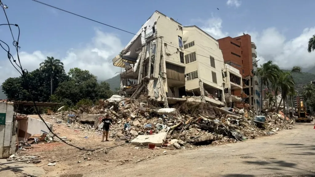 Aumentan a 6.438 los fallecidos por el doblete sísmico en Venezuela