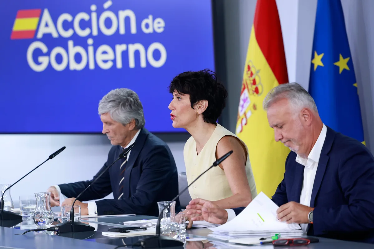 Expulsiones más ágiles y más controles en frontera: las claves de la nueva ley de asilo y la de extranjería