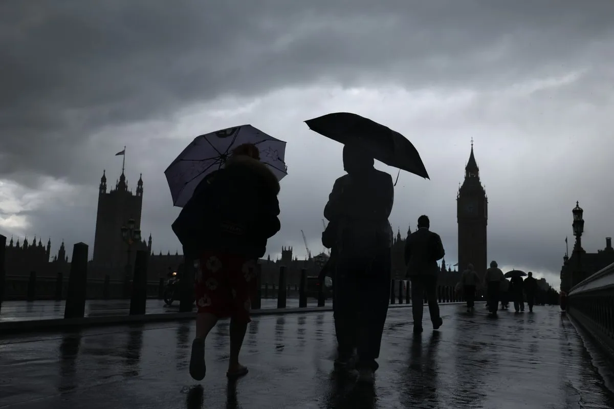 1.7 million Britons 'won't turn on heating' this winter amid Godzilla El Niño extreme weather threat