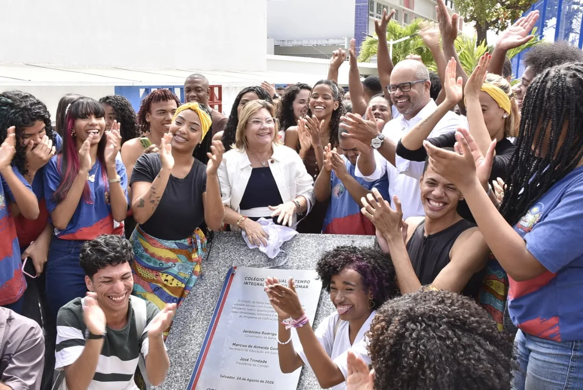 Pernambués ganha novo colégio após investimento de R$ 15 milhões