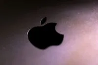 Apple desenvolve modelo próprio de IA para o mercado chinês