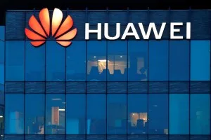 Huawei mira contrato de IA no Egito e abre nova frente da guerra tecnológica com EUA