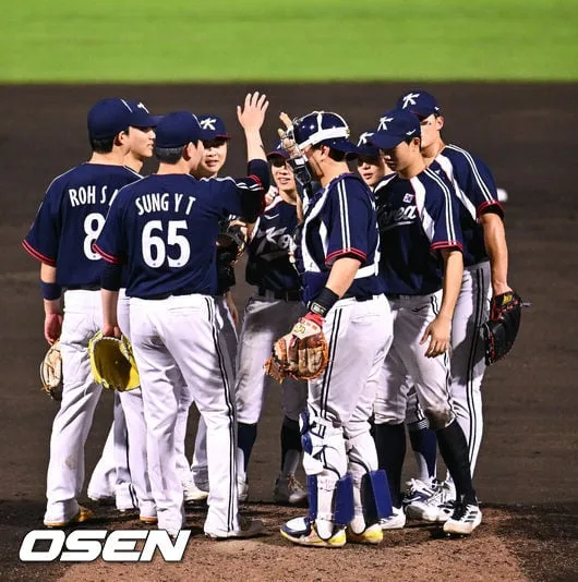 [사진]야구대표팀, 홍콩 상대 13-0 콜드승