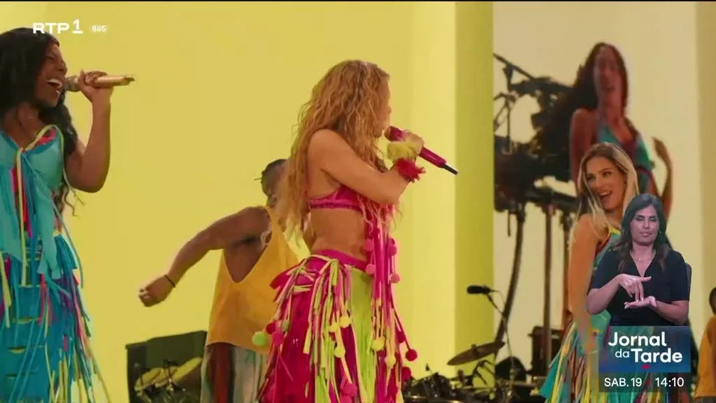 Shakira deu primeiro de 12 concertos em Madrid