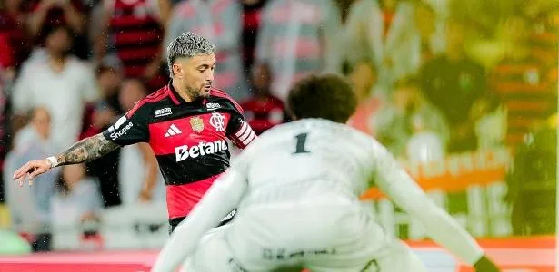 Diniz acertou na estratégia, mas parar o Flamengo é missão para poucos